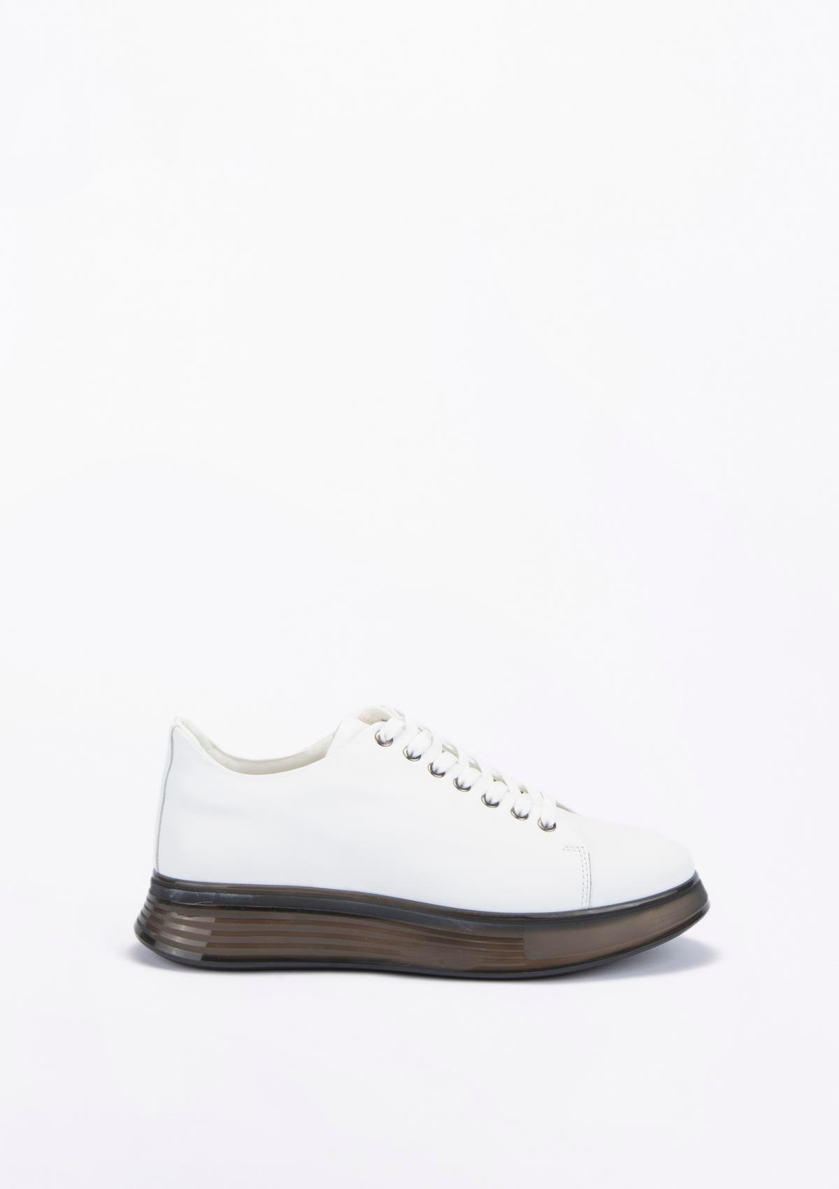 Uygun fiyatlı Erkek modeli Yeşil Kundura O12 152-21032 Erkek Beyaz Deri Ayakkabı