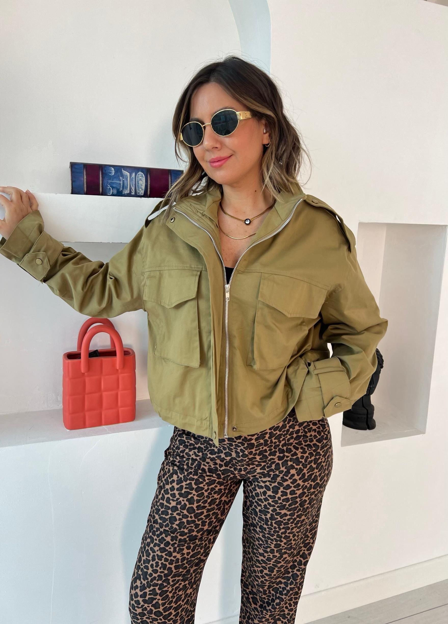 Apoletli Haki Kısa Trench