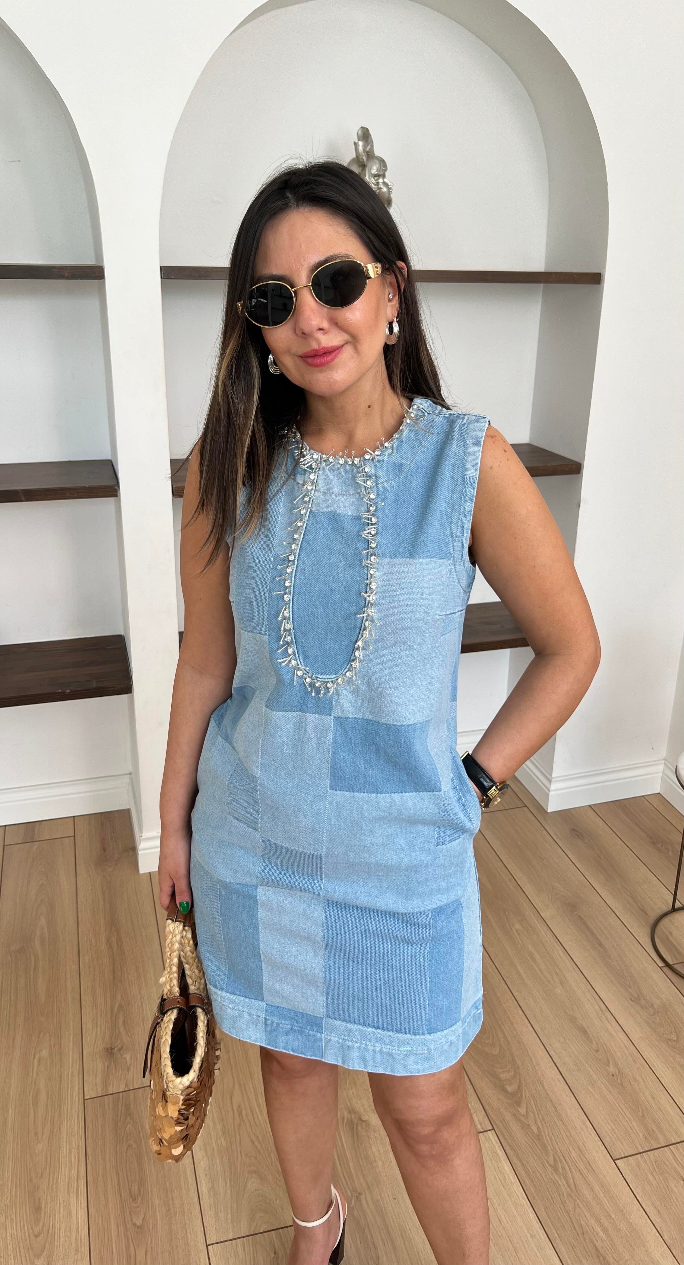Boncuk İşlemeli Denim Elbise