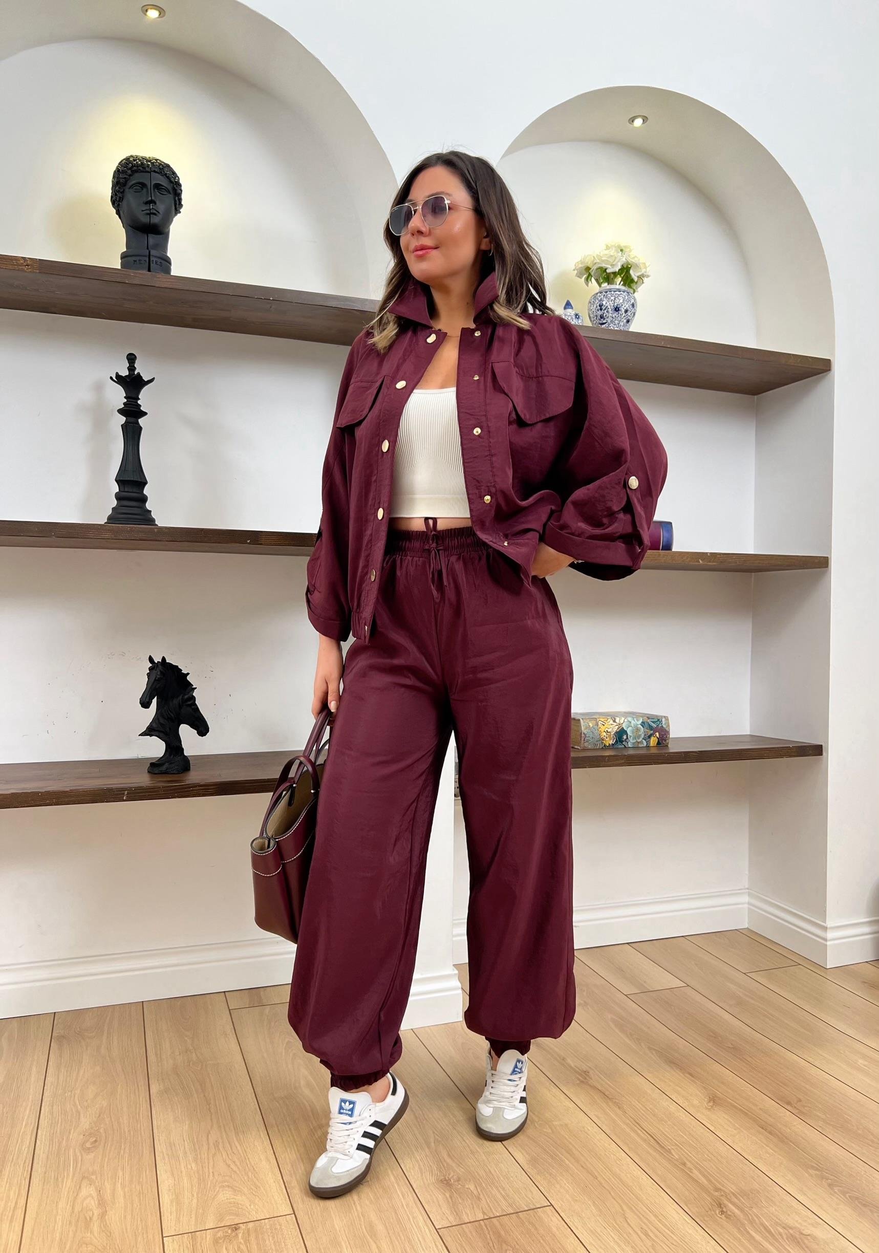 Bordo Önü Çıtçıtlı Takım