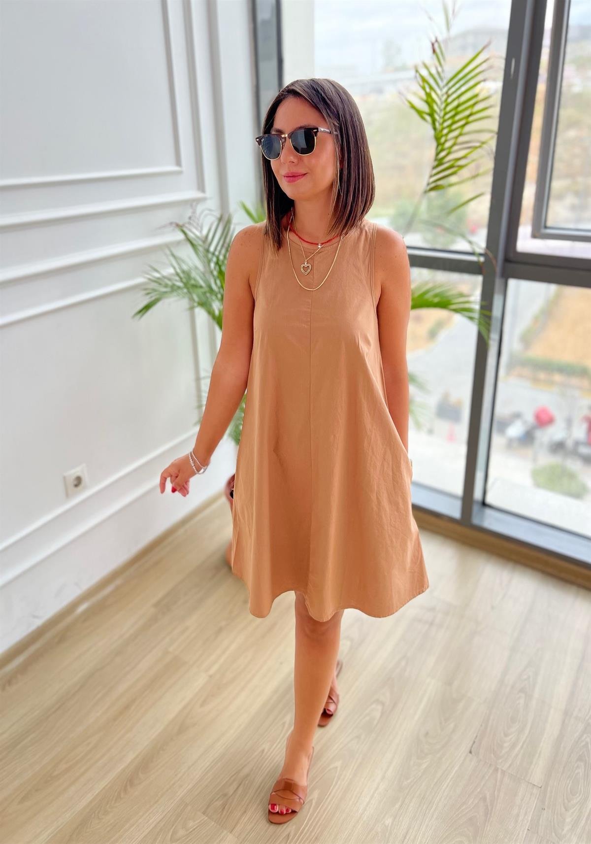 Camel Halter Yaka Poplin Çan Elbise