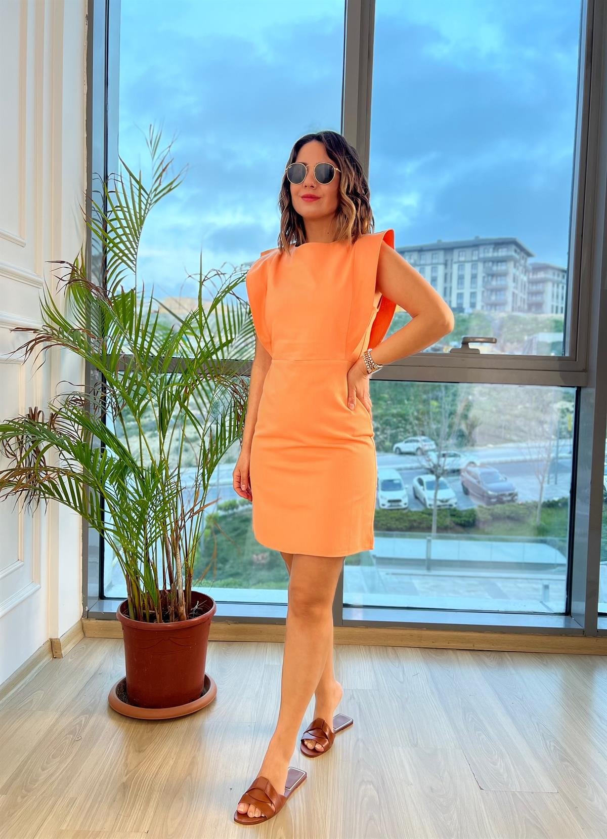 Gabardin Turuncu Geniş Kol Elbise