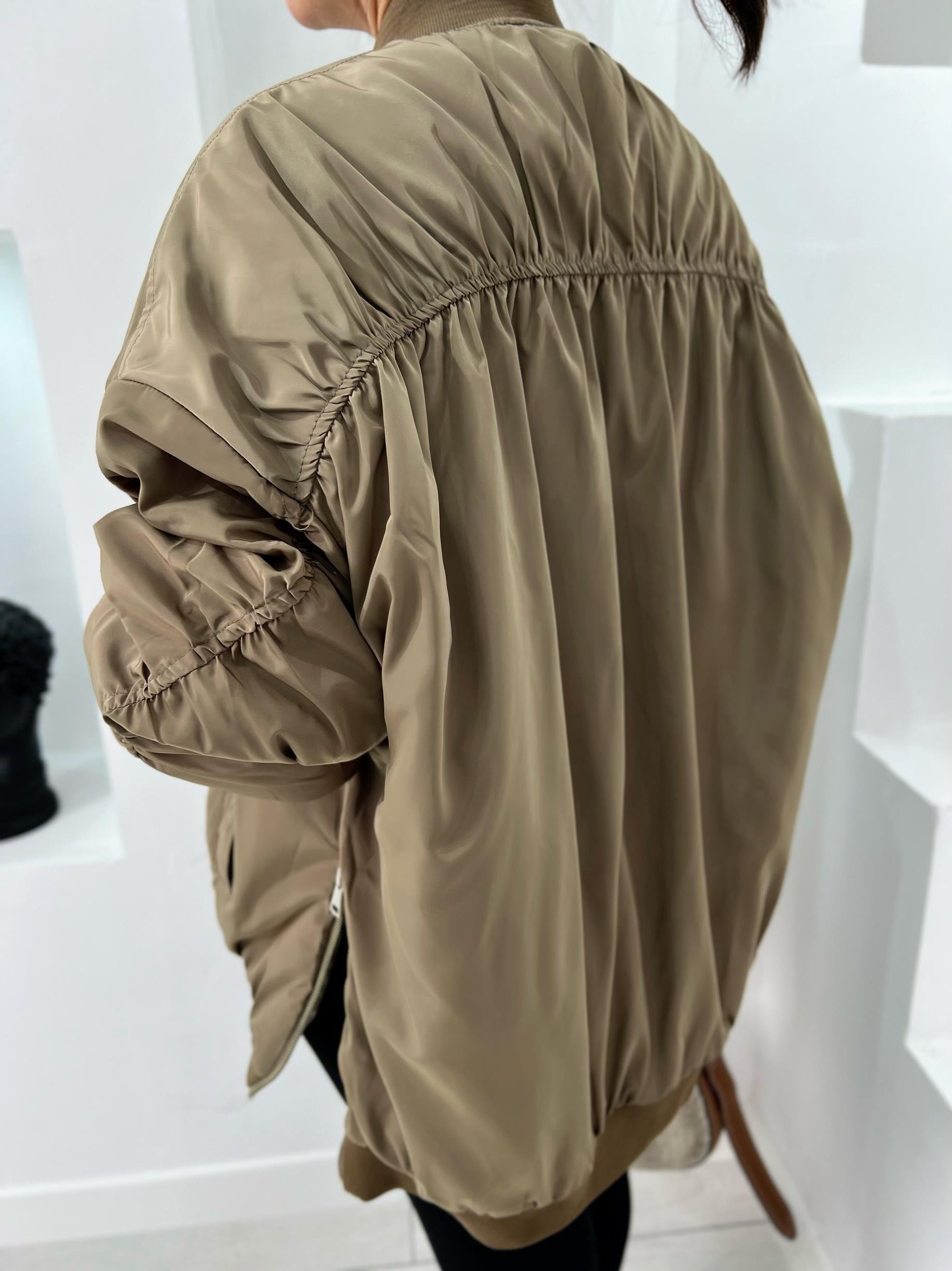Haki Bamber Oversize Mont