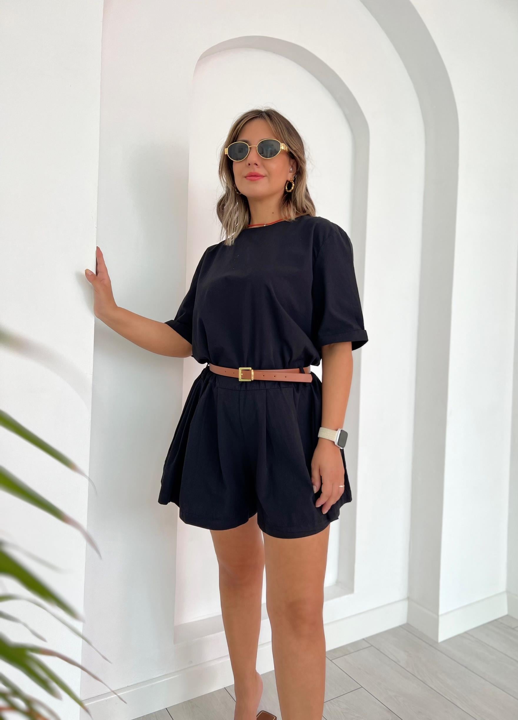 Kemer Detaylı Siyah Tulum
