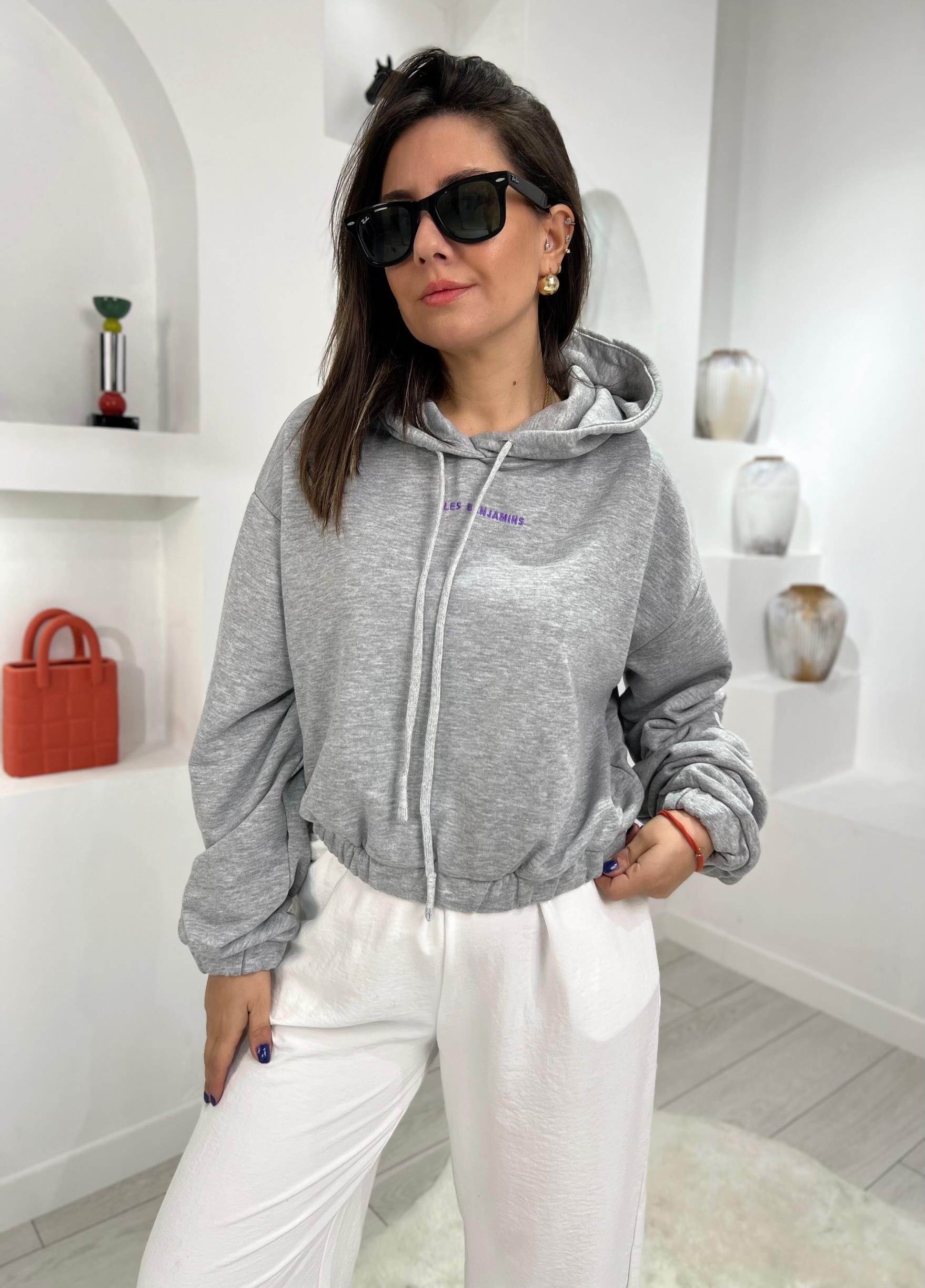 Kısa Gri Kapişonlu Sweat