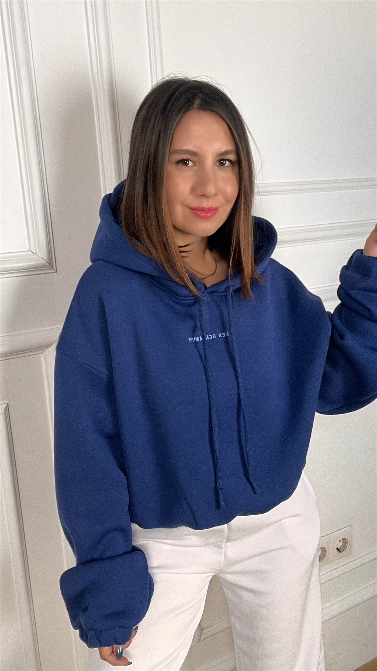 Kısa Mavi Kapişonlu Sweat