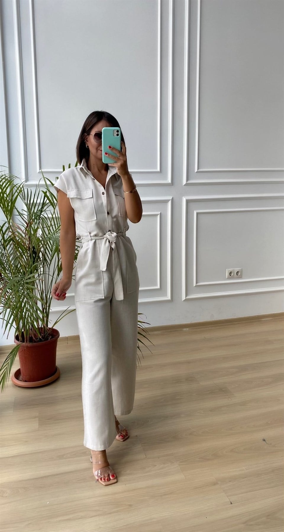 Krem Renk Düğmeli Tulum