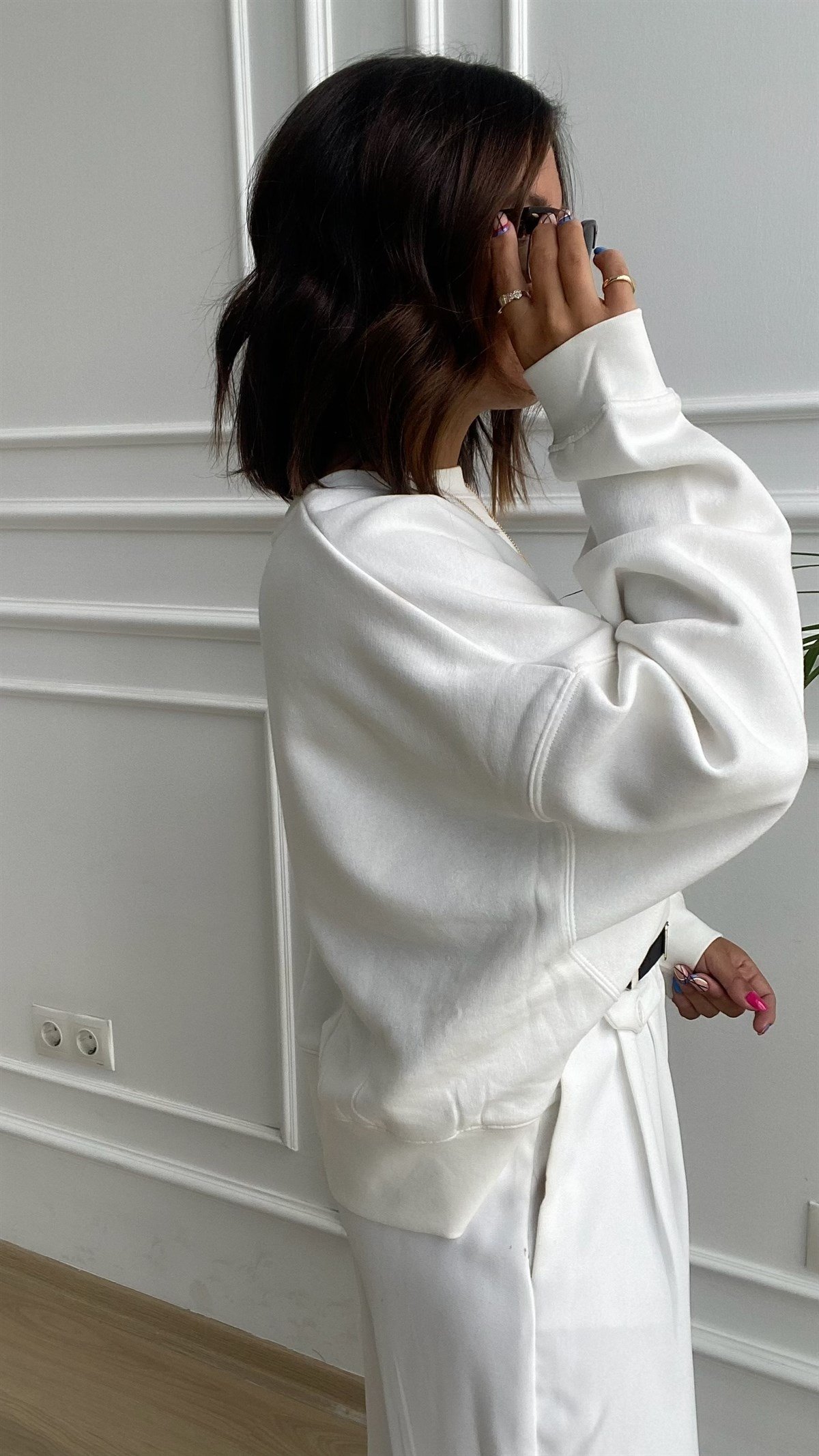 Krem Renk Oversize İçi Şardonlu Sweat