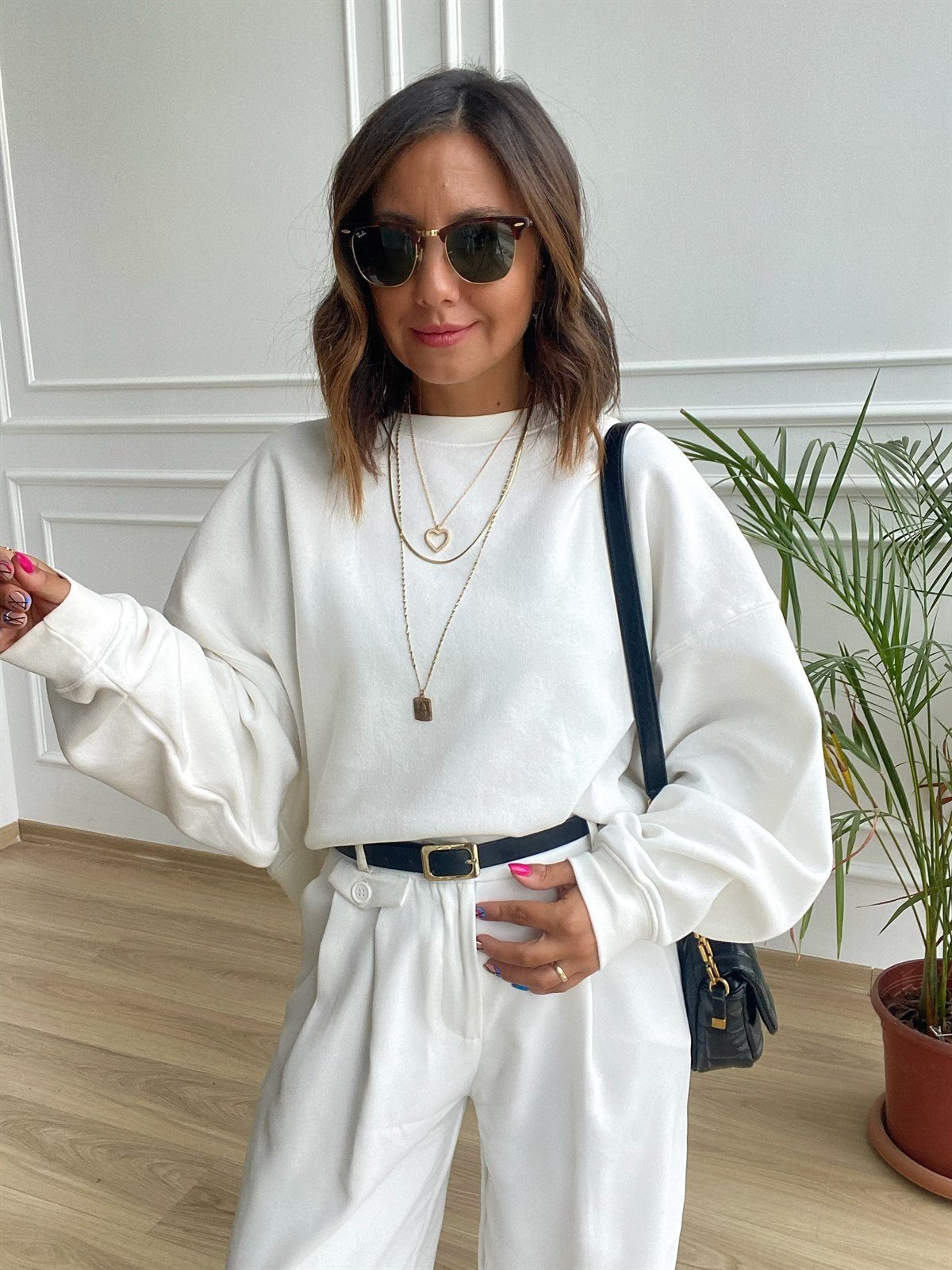Krem Renk Oversize İçi Şardonlu Sweat