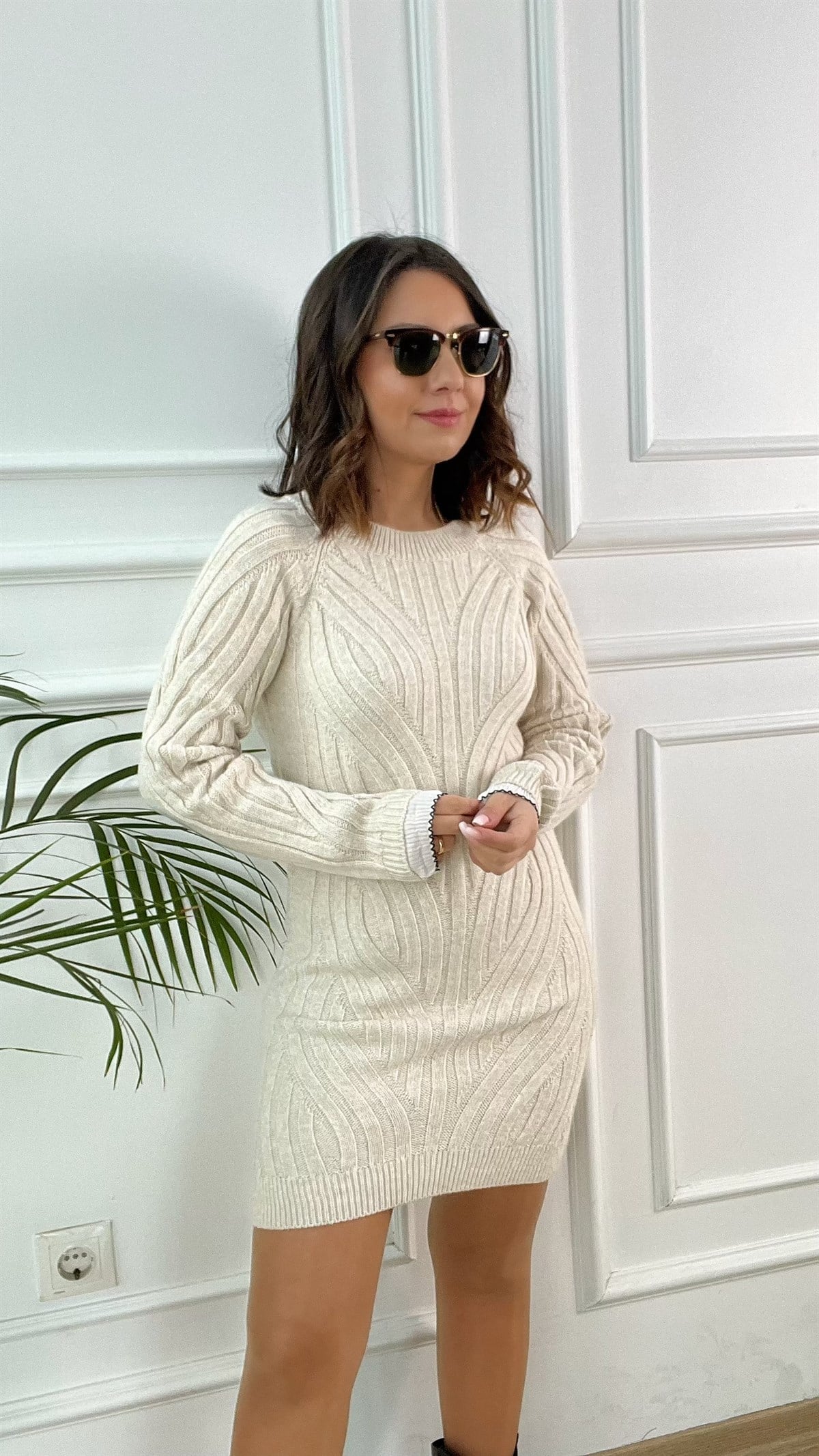 Krem Renk Triko Elbise