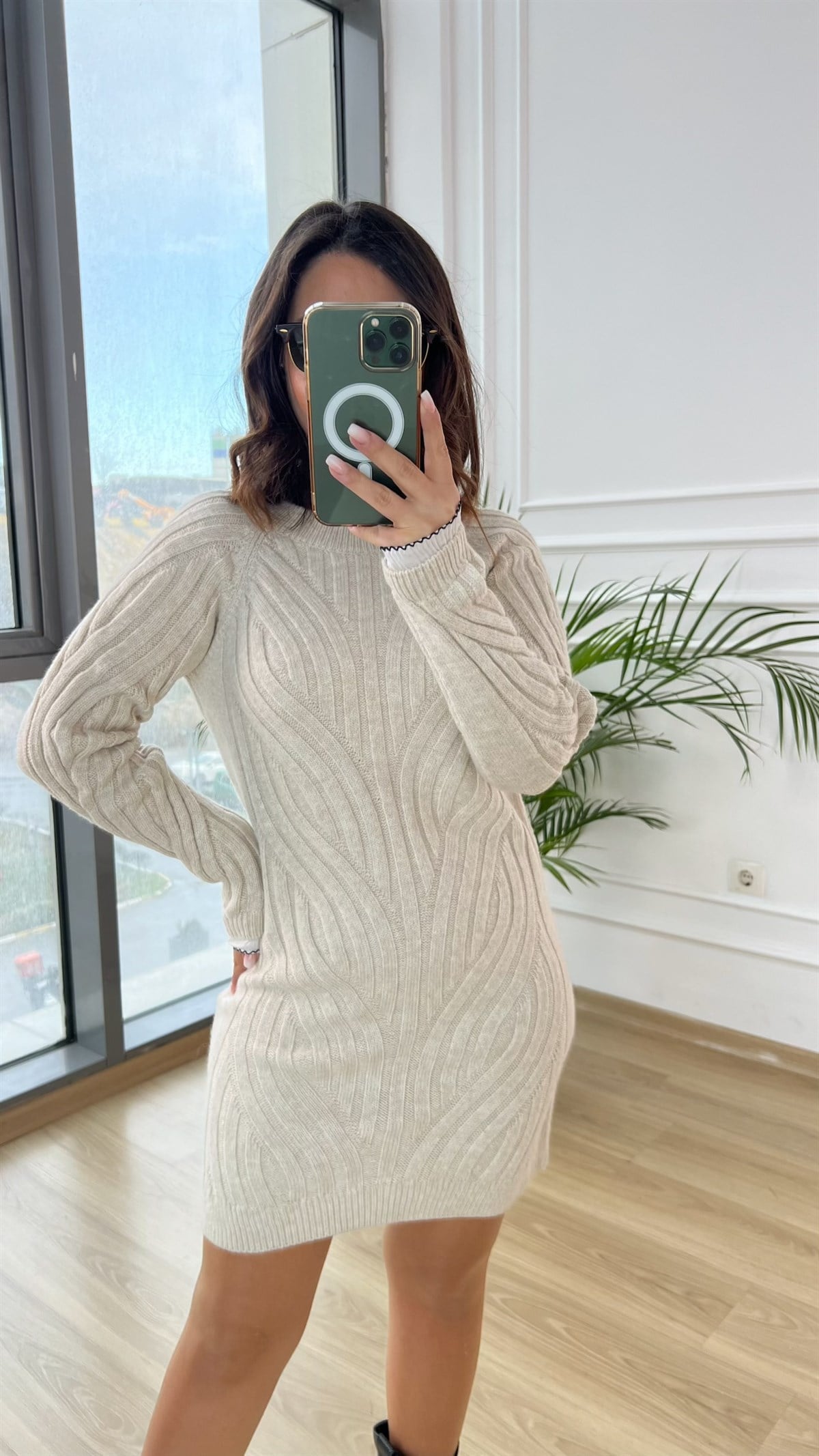 Krem Renk Triko Elbise