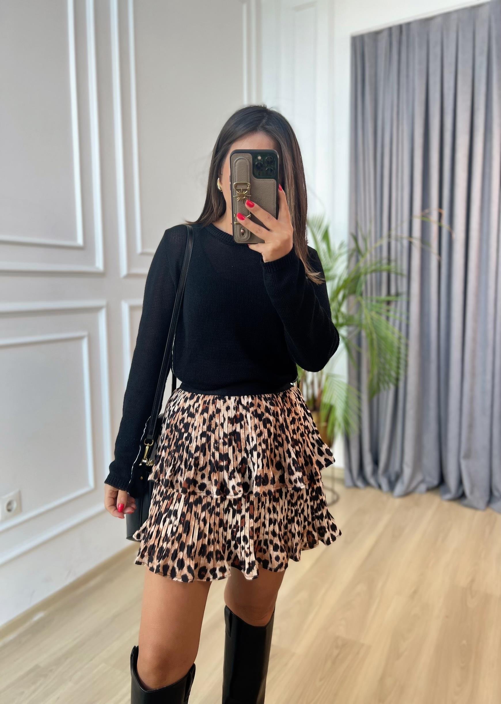 Leopar Desenli Pileli Şort Etek
