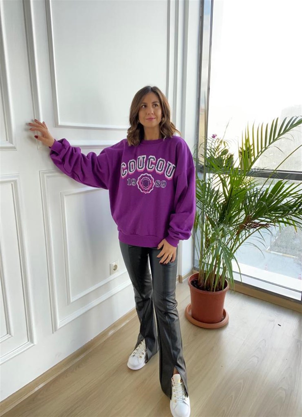 Mor Önü Baskılı Sweatshirt