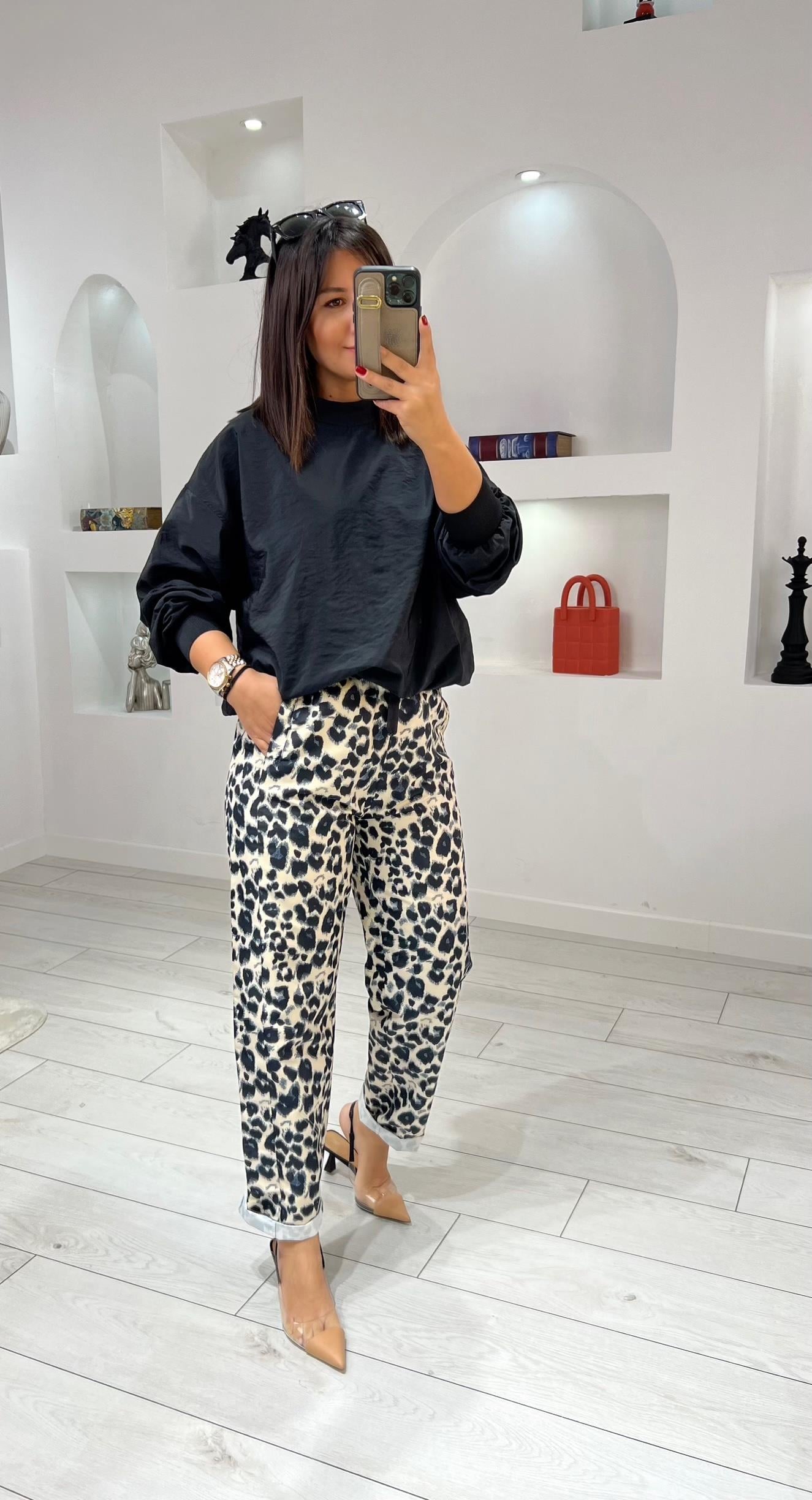 Muadil Leopar Pantolonlu Takım