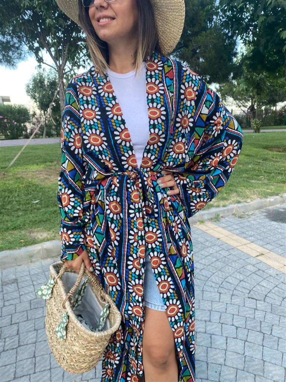 Nakış Görünümlü kimono