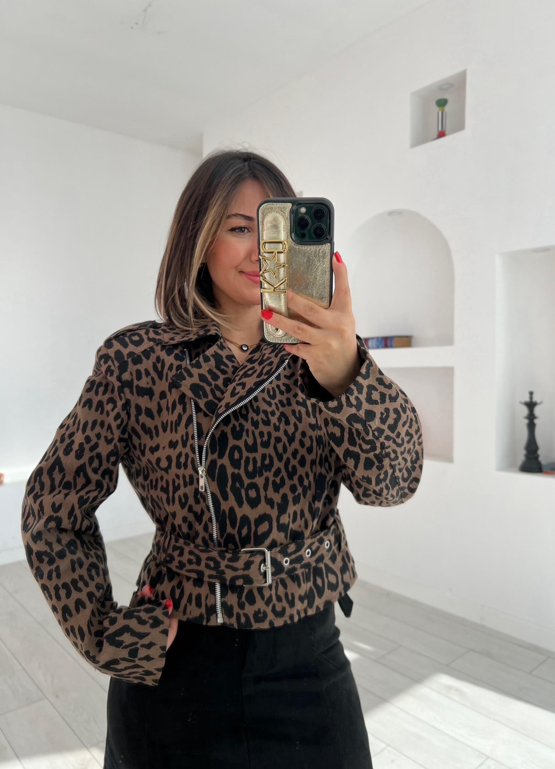 Omuzları Vatkalı Leopar Ceket