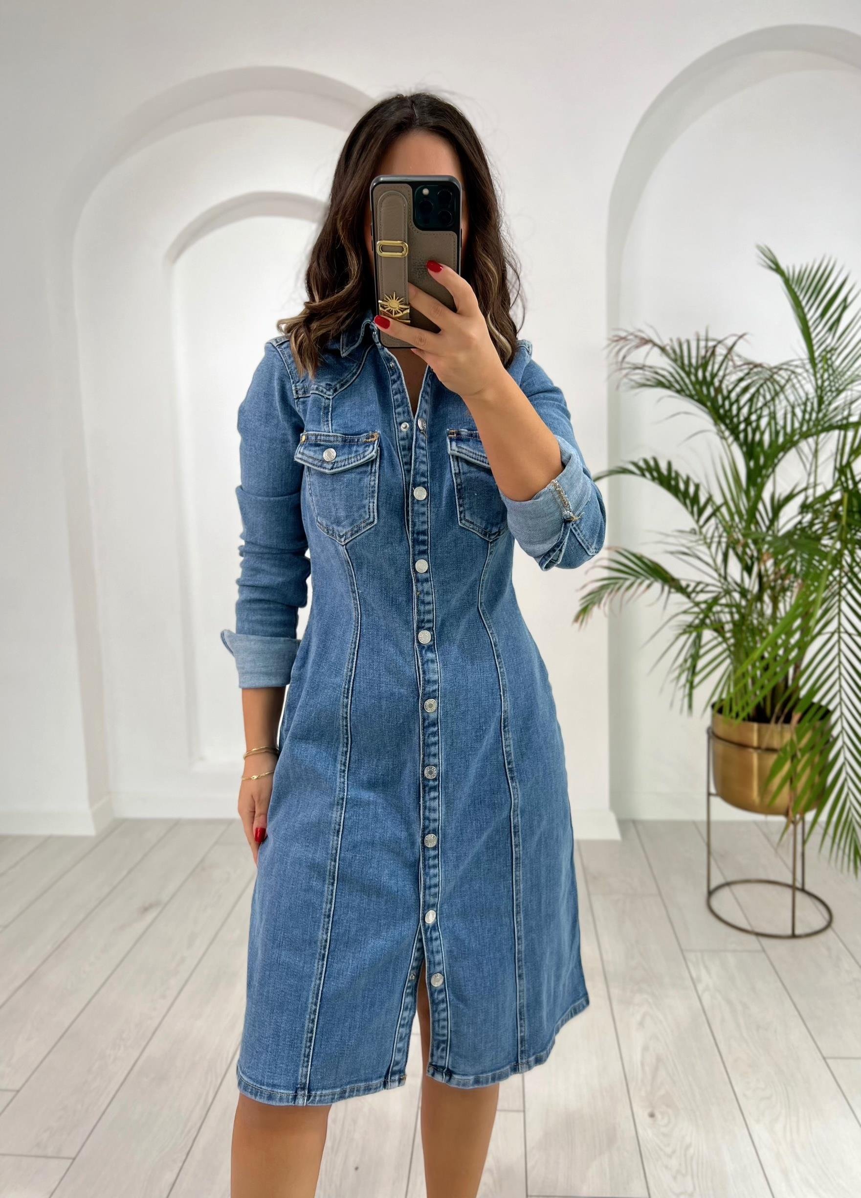 Önü Çıtçıtlı Jean Elbise
