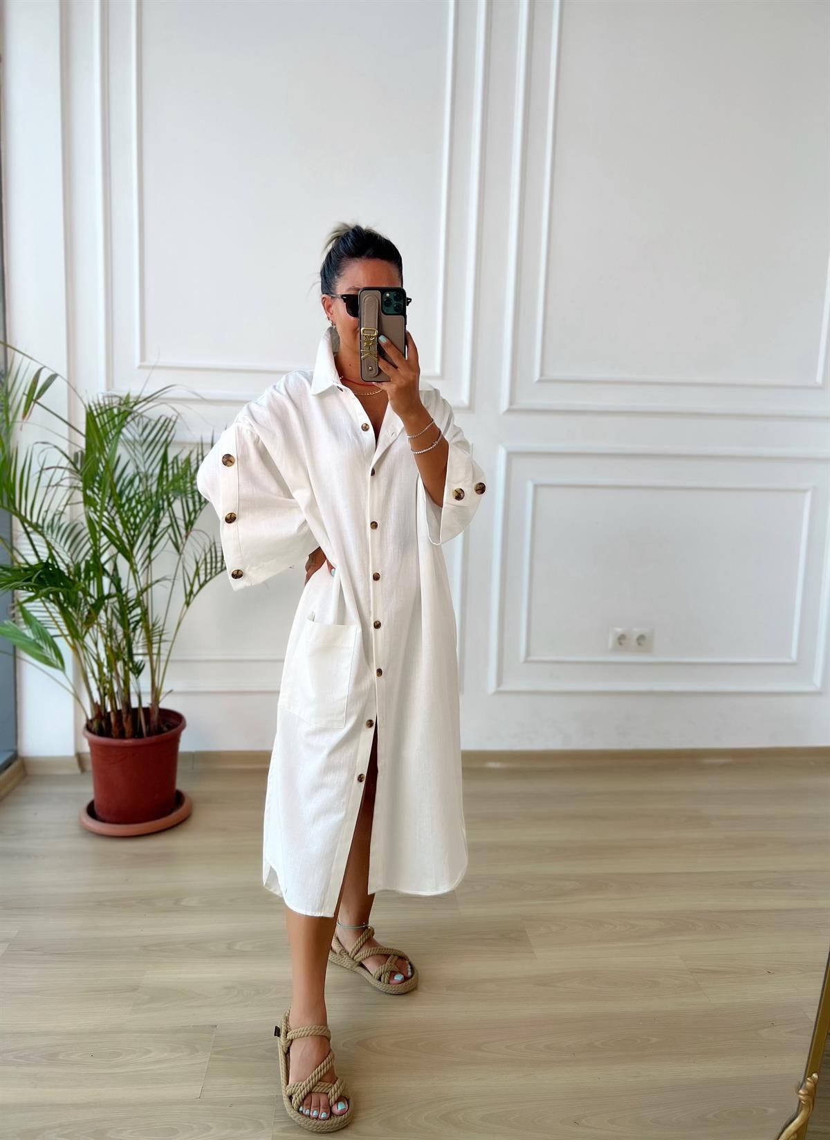 Önü Ve Kolları Düğmeli Oversize Keten Gömlek Elbise