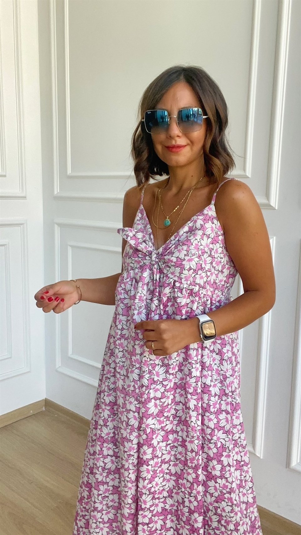 Pembe Çiçekli Askılı Elbise