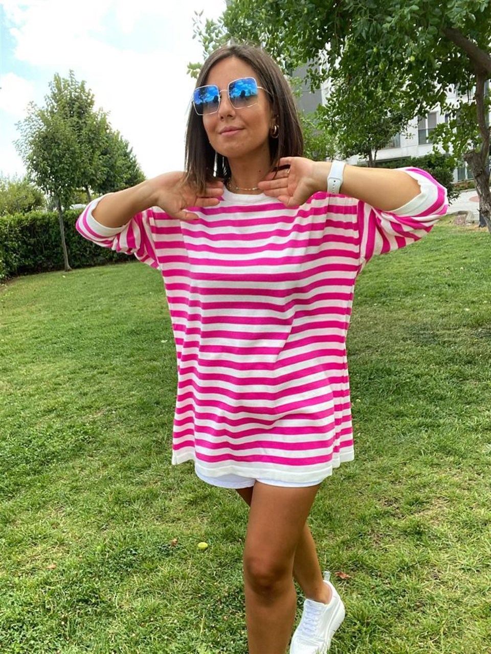Pembe çizgili triko