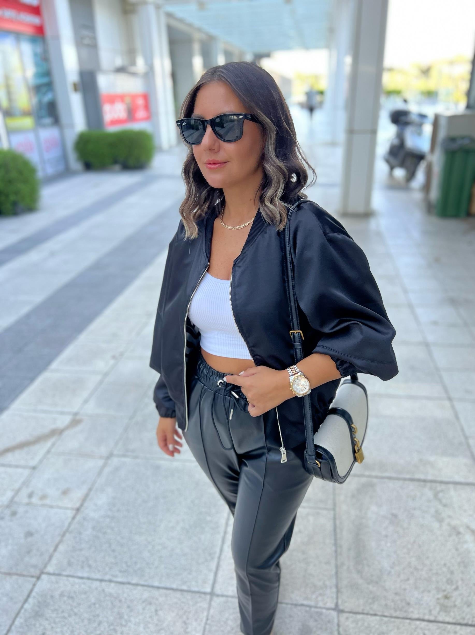Saten Siyah Bomber Ceket