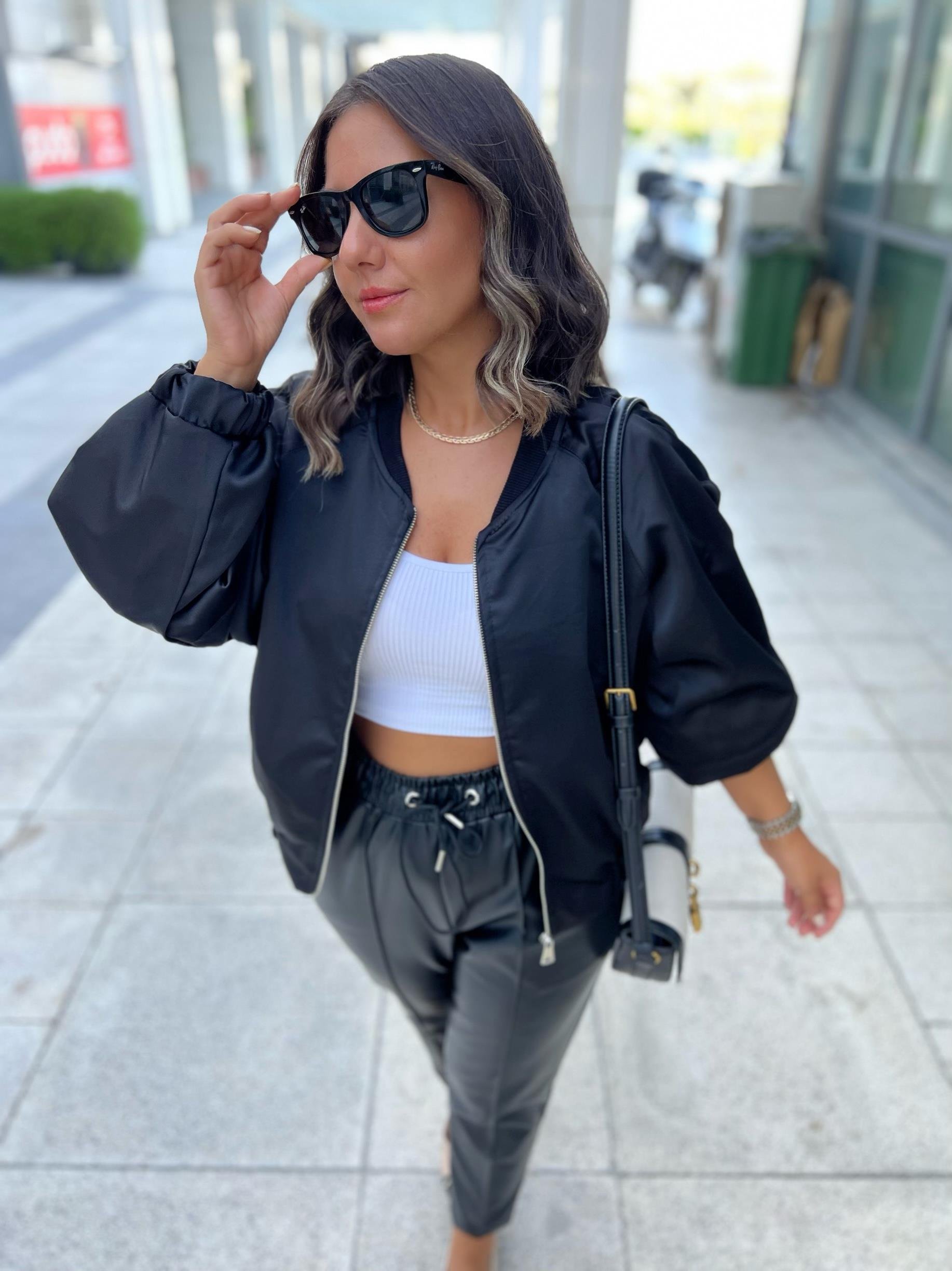 Saten Siyah Bomber Ceket