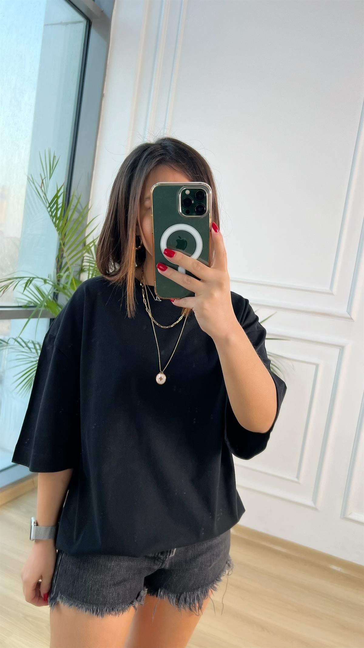 Siyah Bisiklet Yaka Oversize Tişört