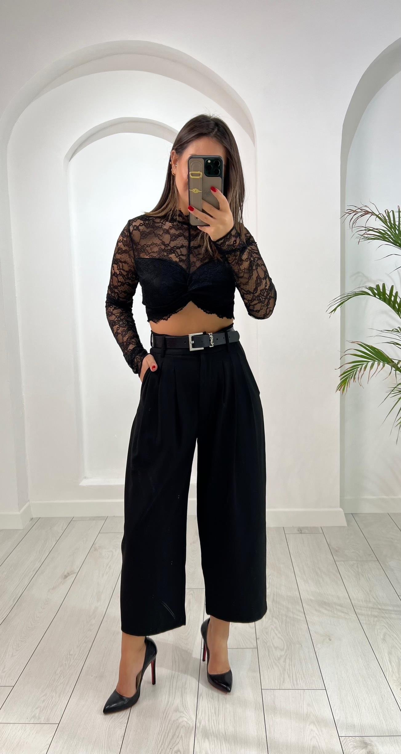 Siyah Dantel Crop Bluz