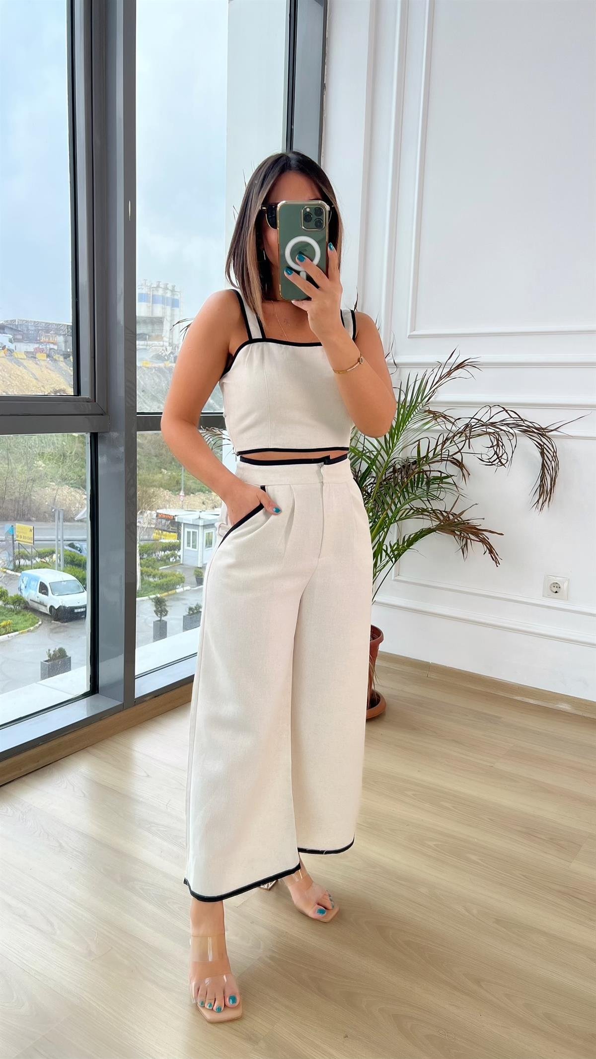 Siyah Şeritli Keten Takım