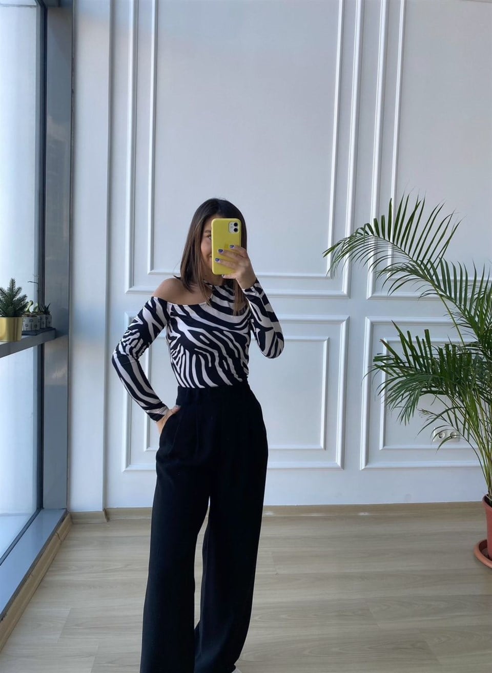 Zebra Desenli Omuz Dekolteli Badi