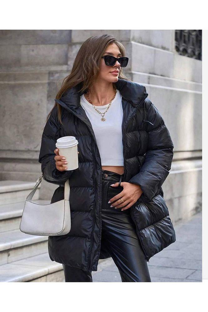 Kadın Siyah Oversize Kapüşonlu  Şişme Mont