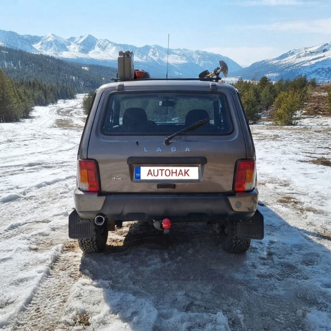Lada Nıva Urban Çeki Demiri , Kuğu Boynu - Sabit (2016 -  )
