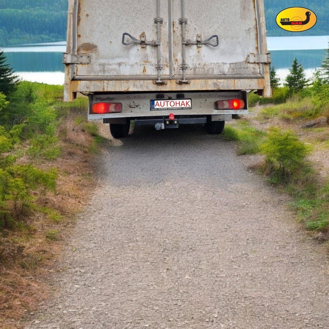 Renault Master Kamyonet Acık kasa  ( Tek Teker ) Çeki Demiri , Flanşlı (2010 -  )