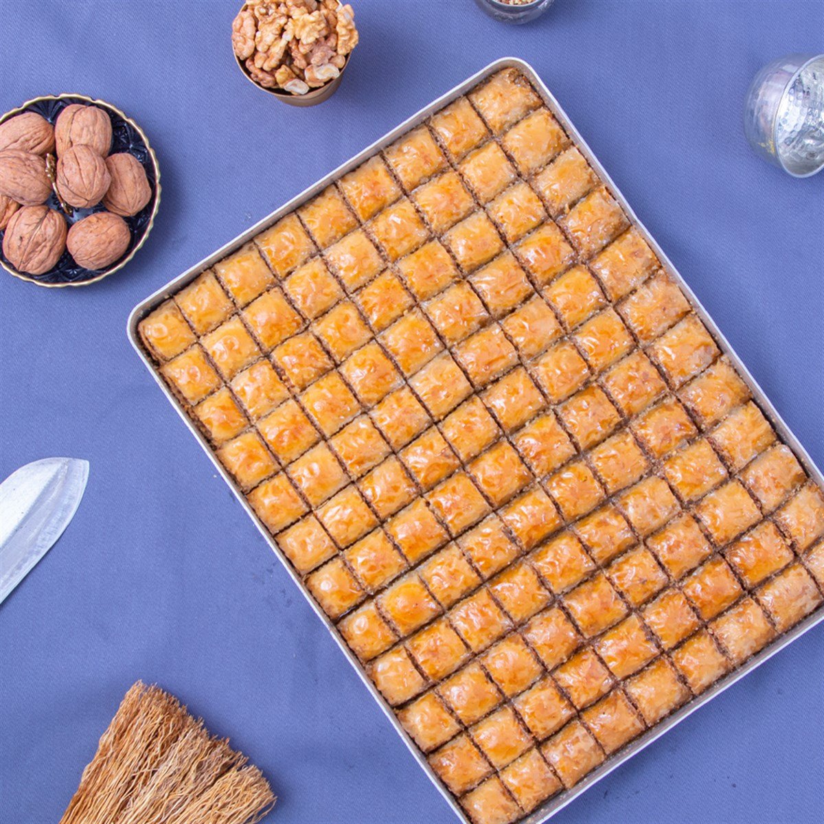 CEVİZLİ ÖZEL BAKLAVA TEPSİ