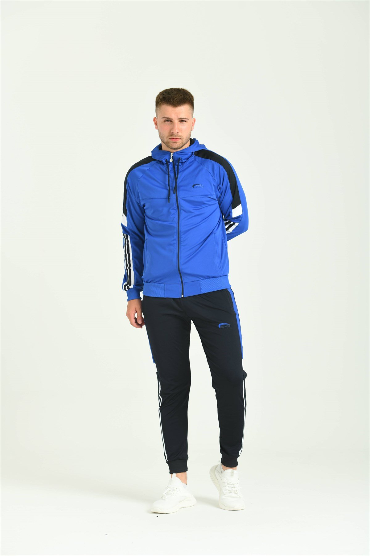 Kolda Şerit Kapşunlu Dalgıç MaviErkek Eşofman Takımı