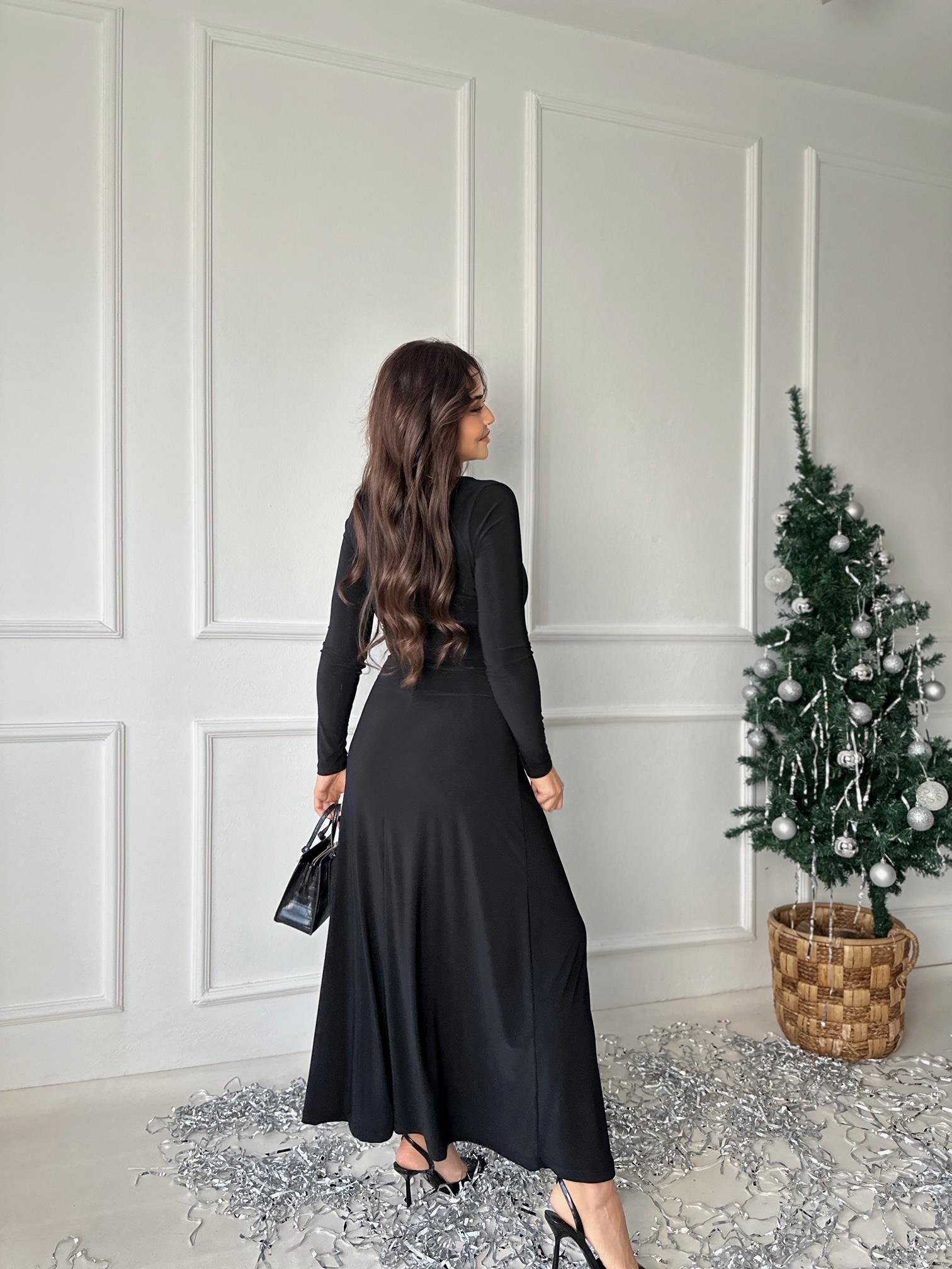 Bel Dekolte Detaylı Uzun Kol V Yaka Siyah Maksi Elbise