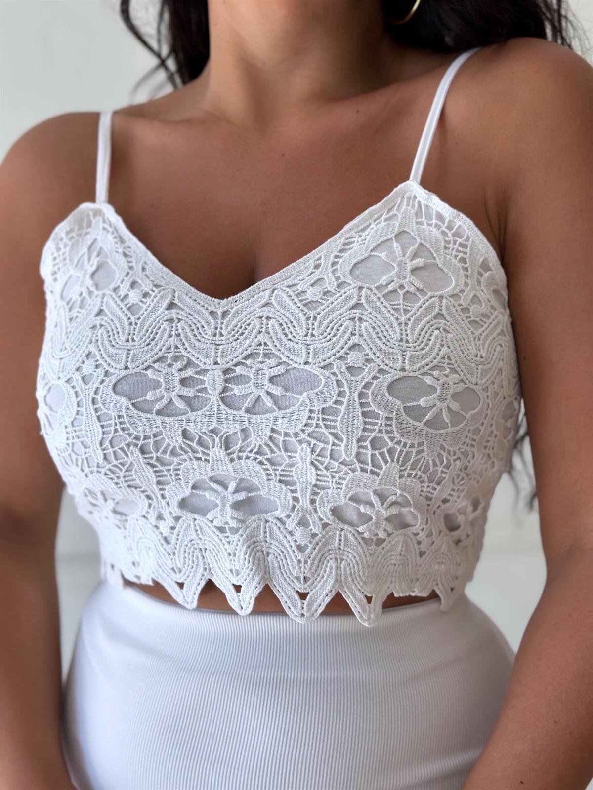 Beyaz Dantel Crop