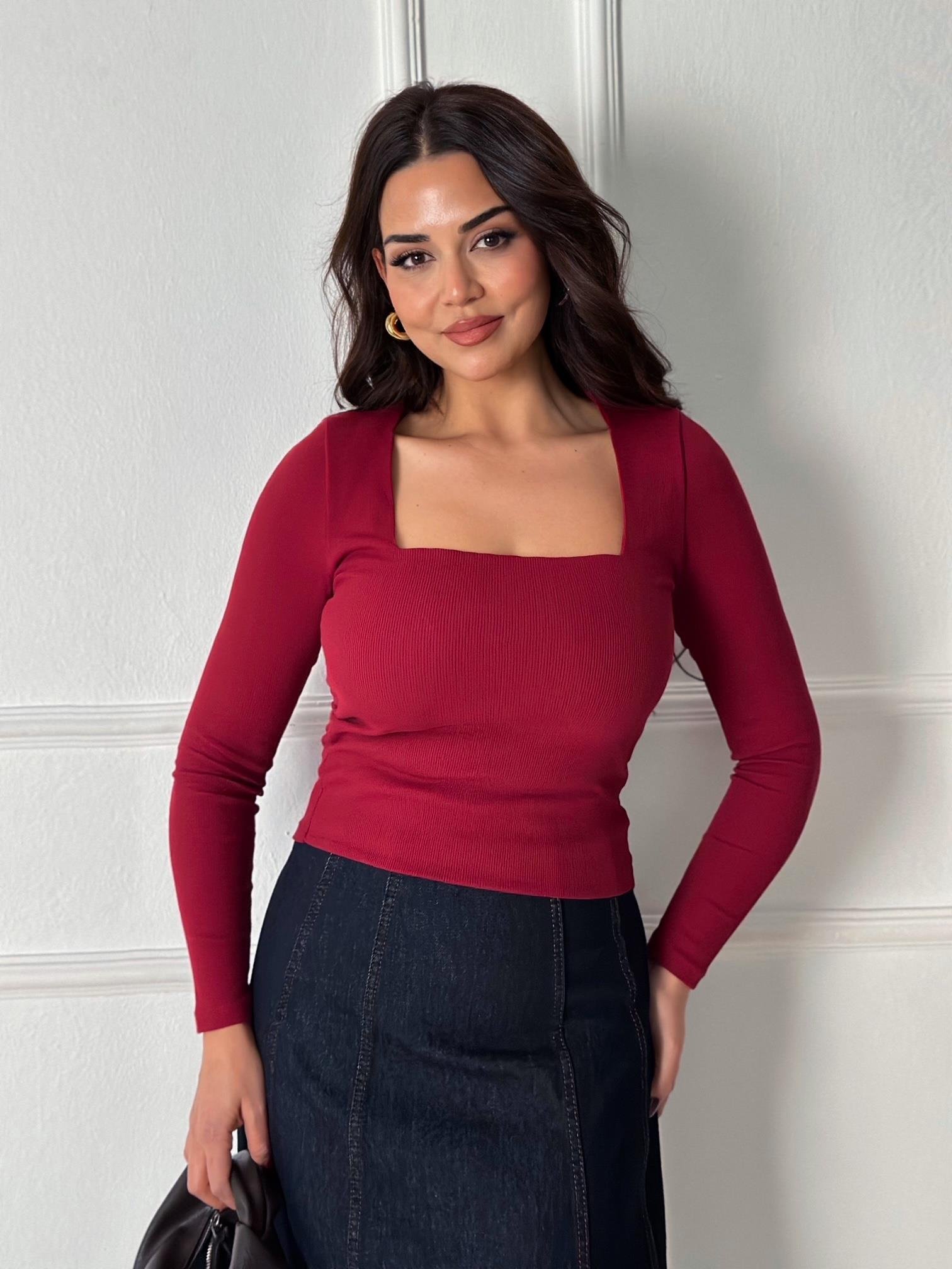 Bordo Kare Yaka Pamuklu Basic Bluz