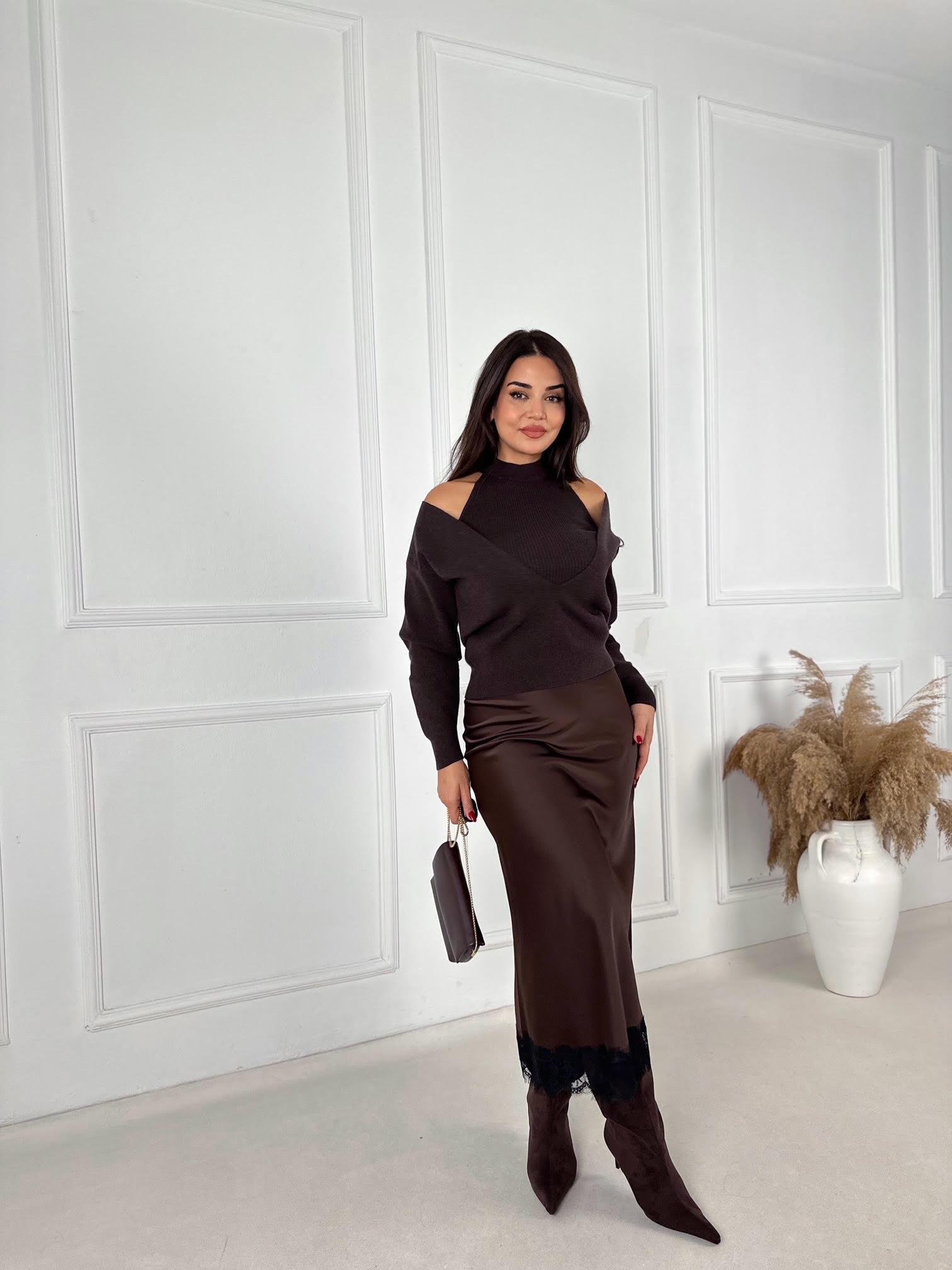 Dantel Detaylı Kahverengi Saten Etek