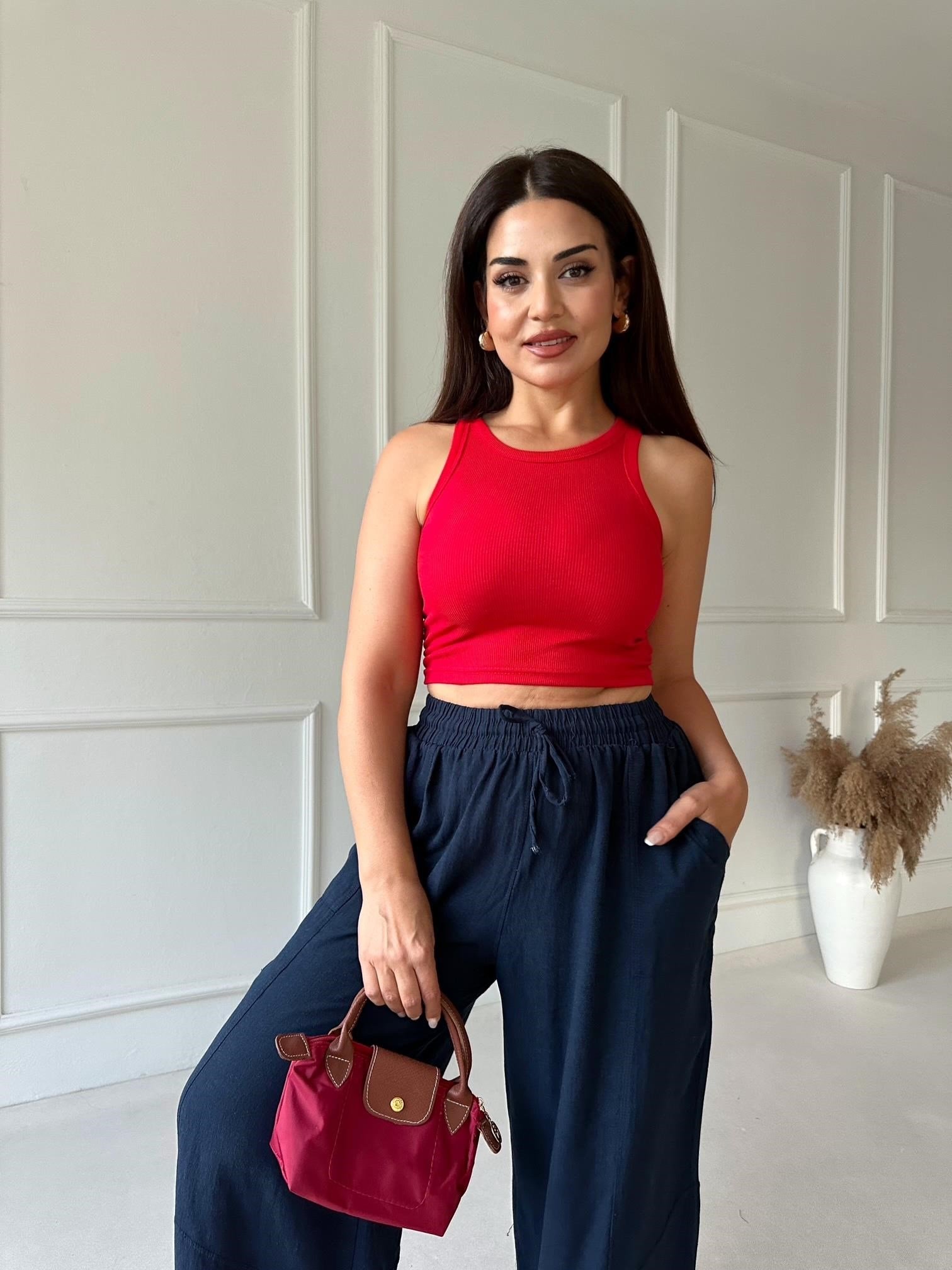 Halter Yaka Crop Atlet - Kırmızı