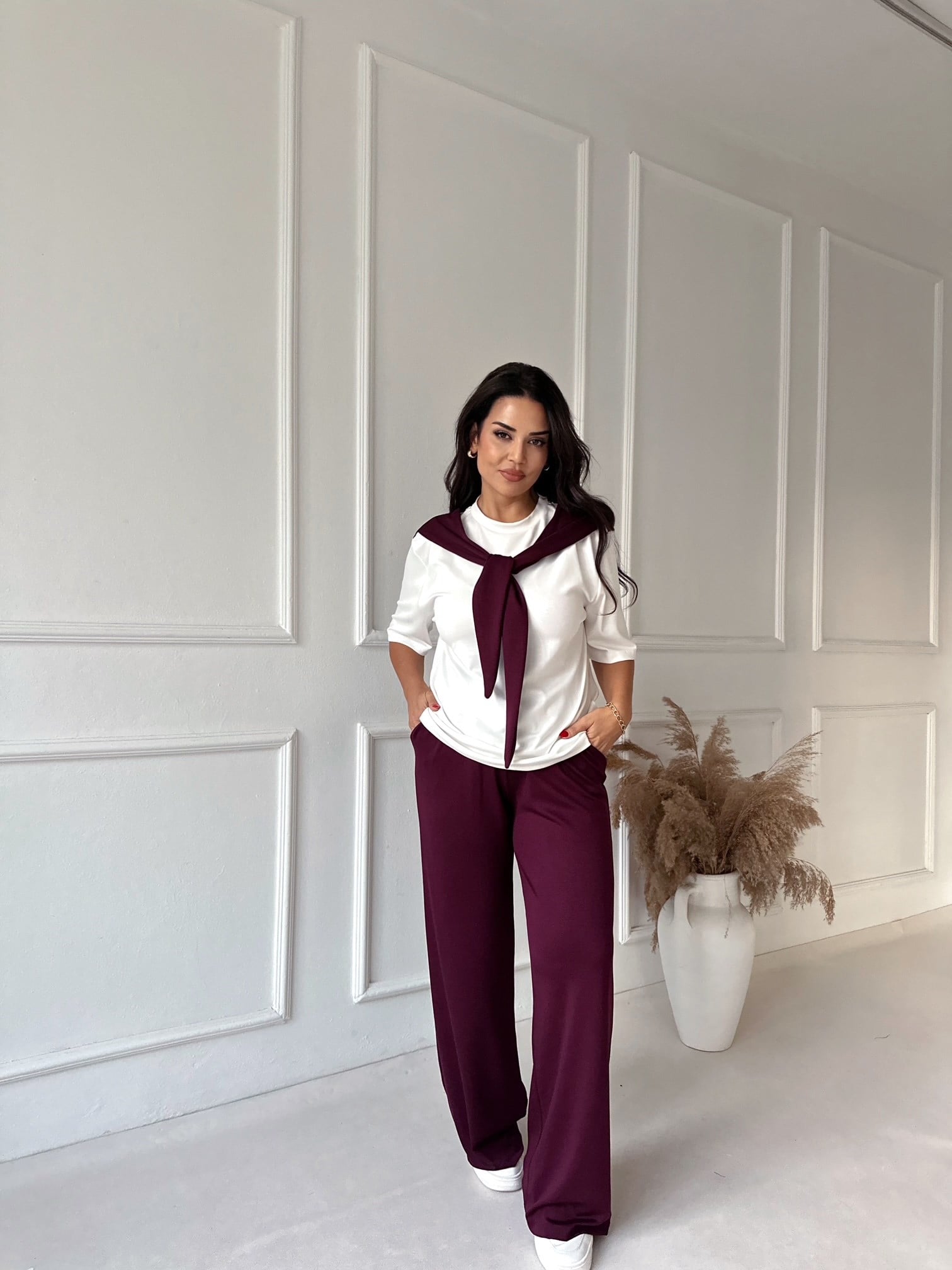 Kendinden Fular Detaylı Tişört Pantolon Takım - Bordo