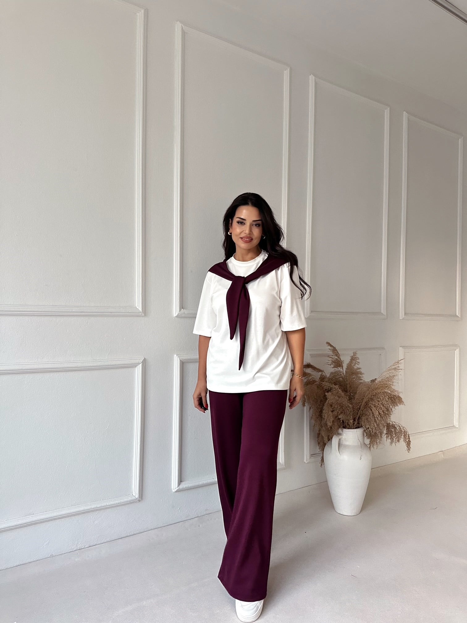 Kendinden Fular Detaylı Tişört Pantolon Takım - Bordo