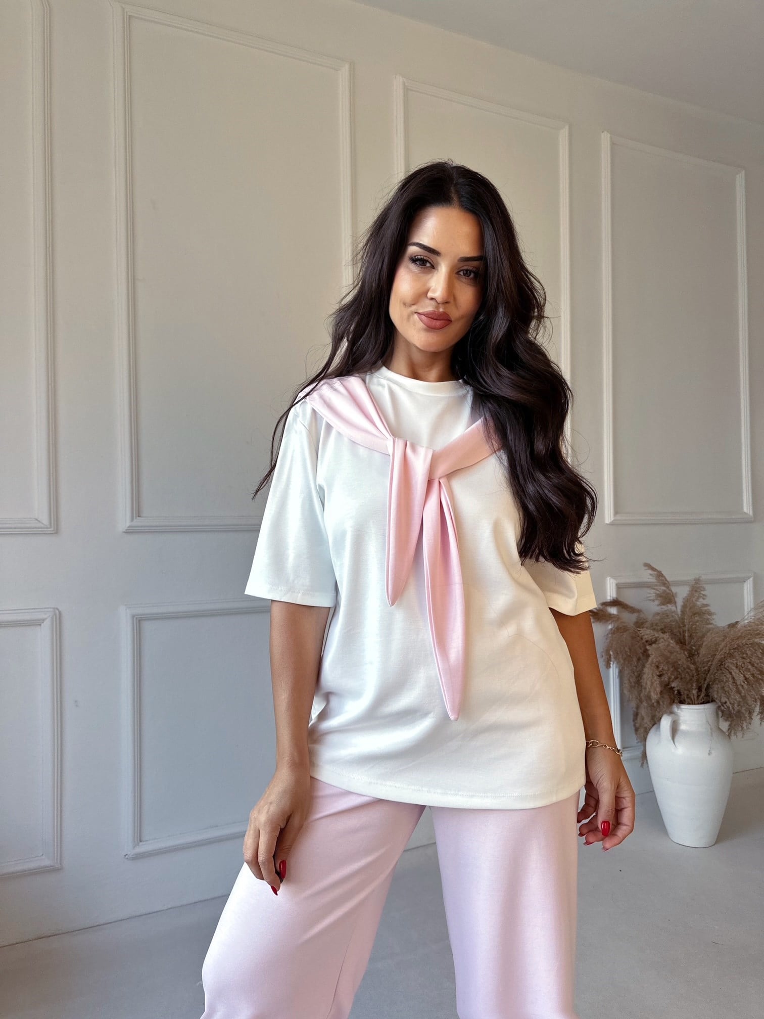 Kendinden Fular Detaylı Tişört Pantolon Takım - Pembe