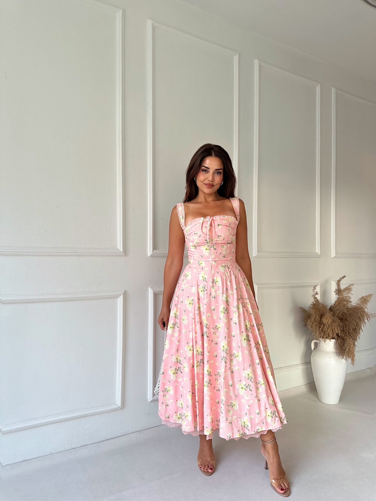 Lavinya Çiçek Desenli Dantel Detaylı Elbise - Pembe