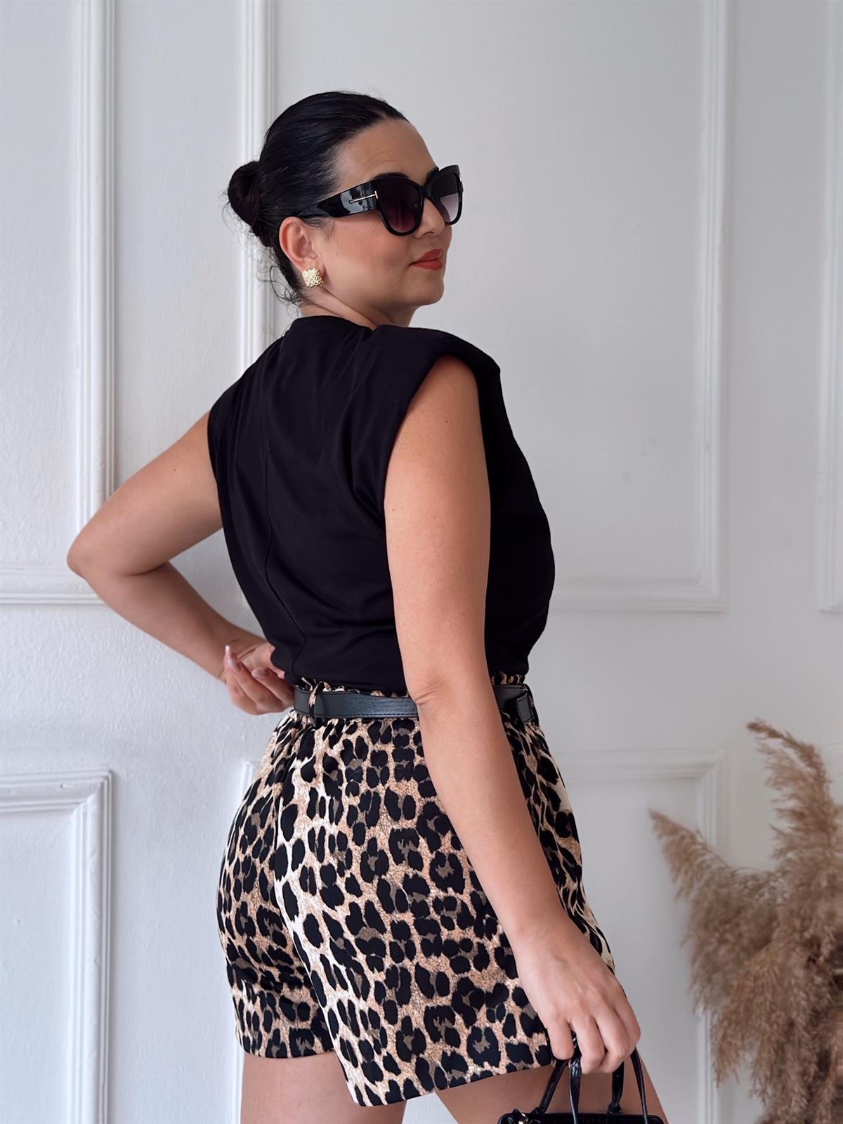 Leopar Desen Şort