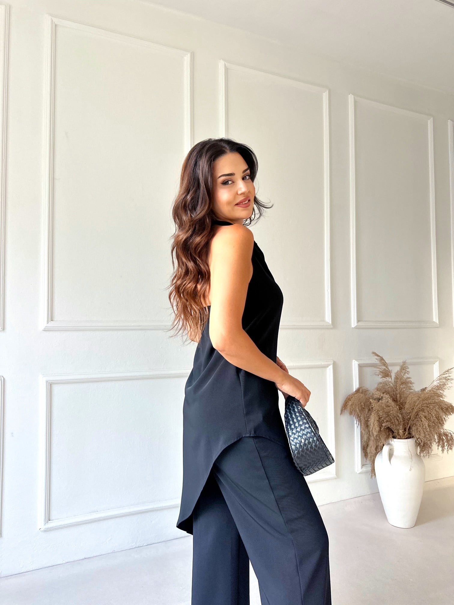 Livia Asimetrik Uzun Bluz - Siyah