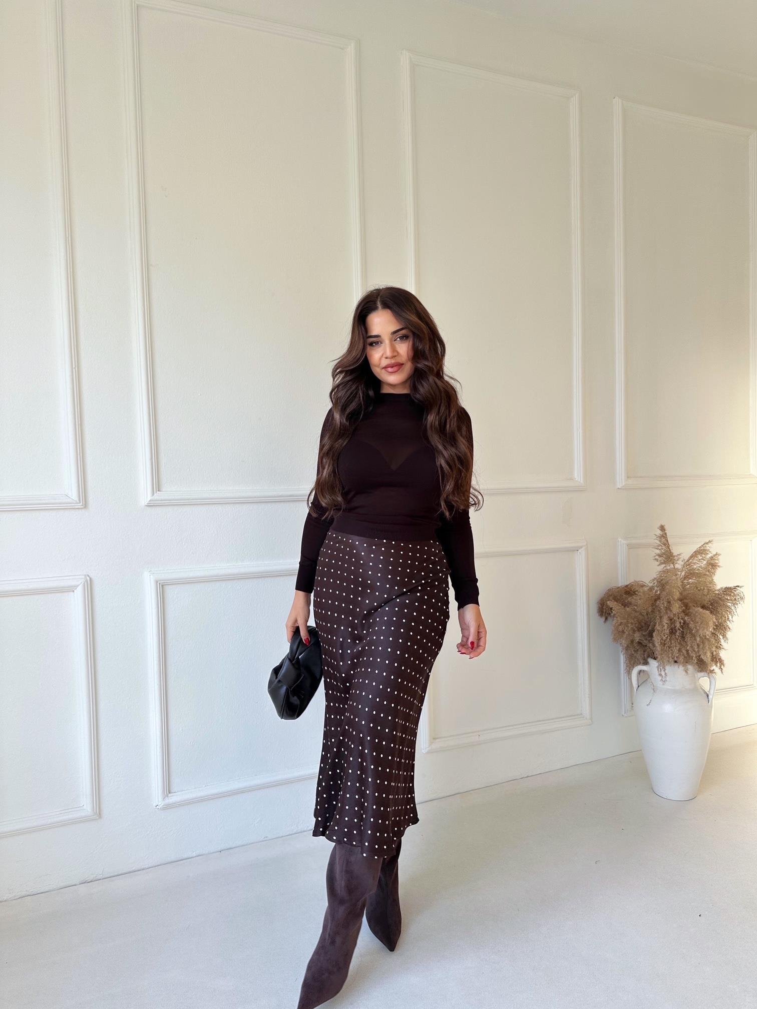 Lüks Kalite Acı Kahve Puantiyeli Midi Saten Etek | Nora Butik