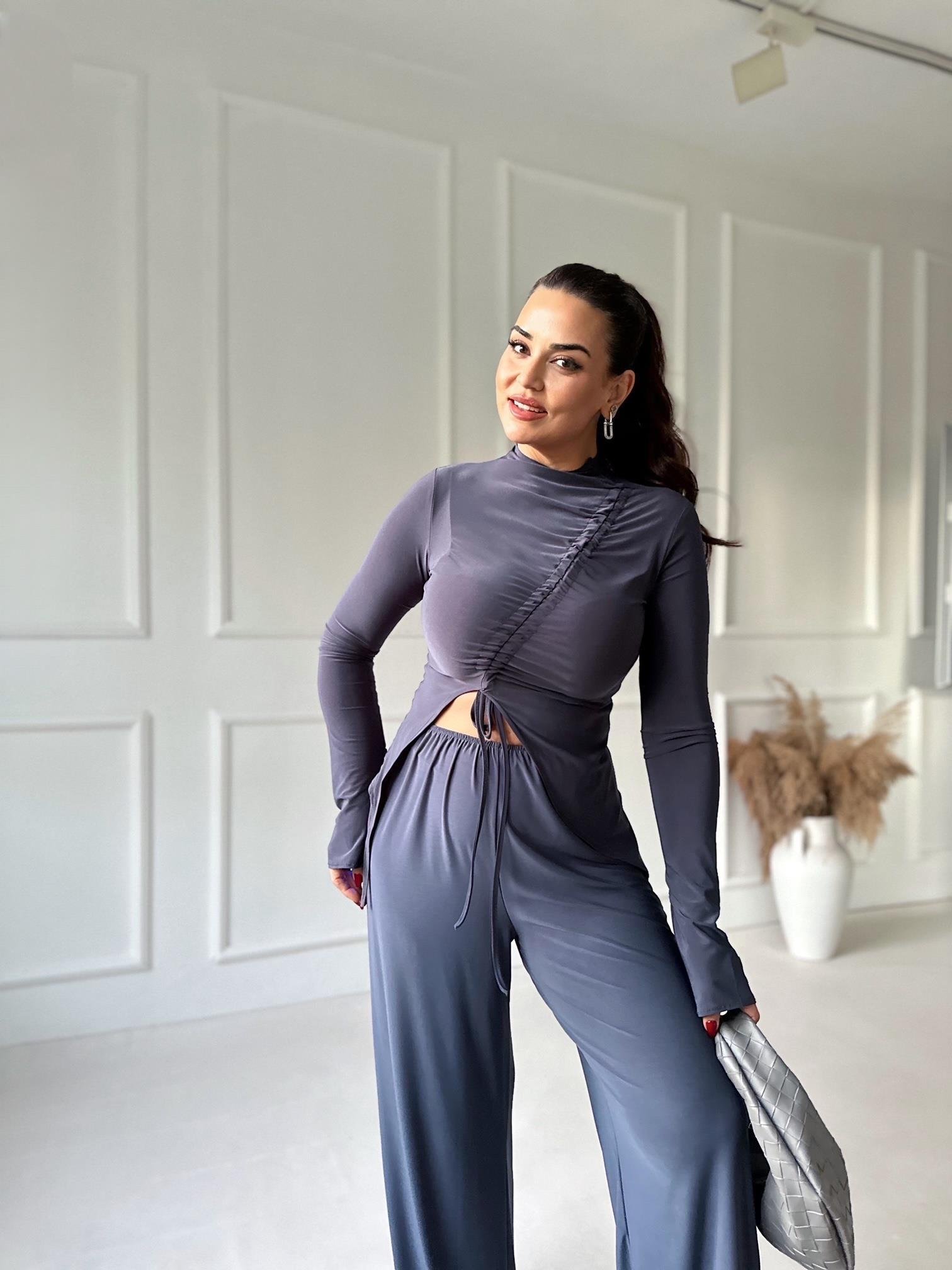 Lüks Kalite Antrasit Büzgülü Bluz Bol Paça Pantolon Takım