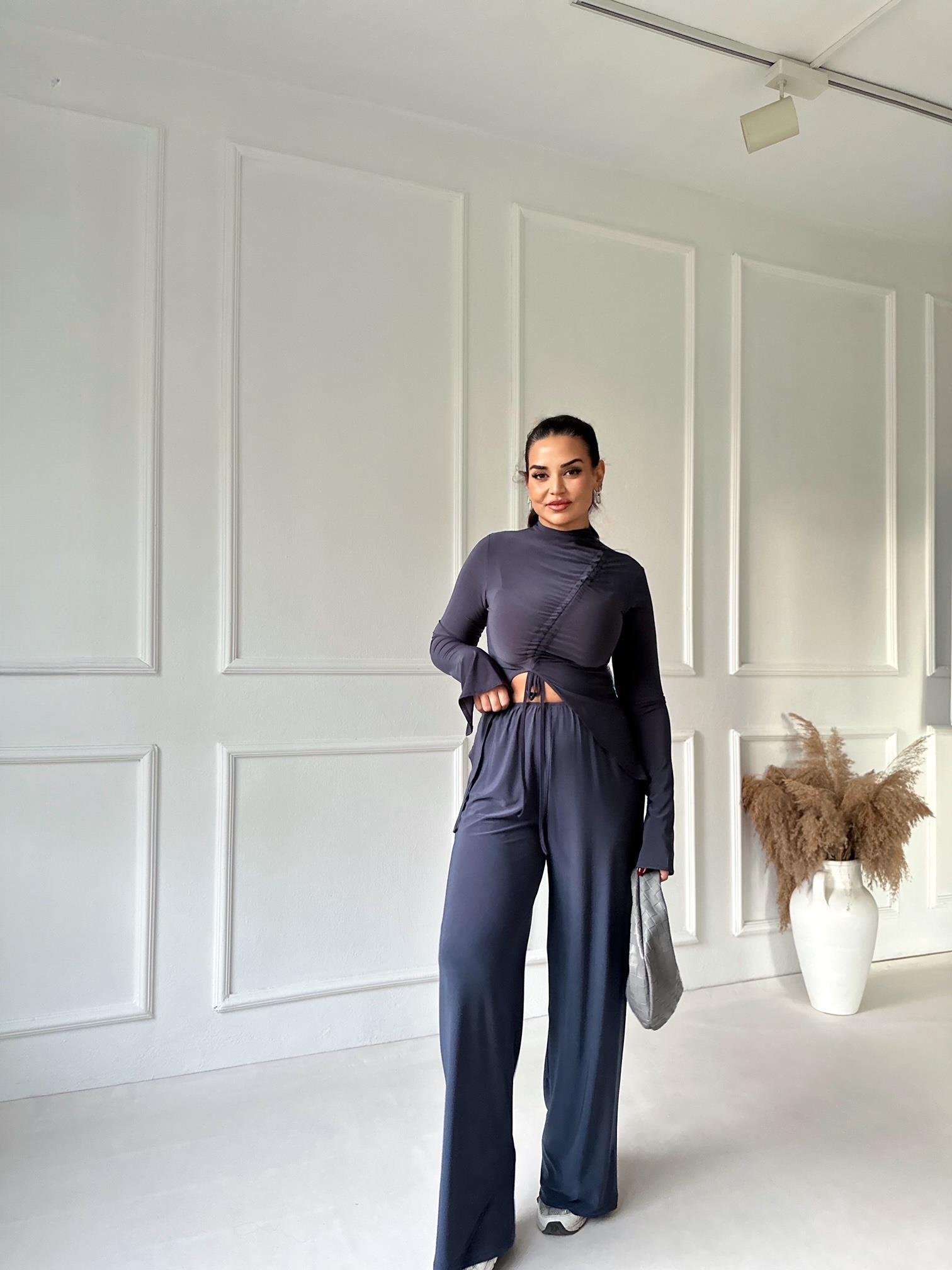 Lüks Kalite Antrasit Büzgülü Bluz Bol Paça Pantolon Takım