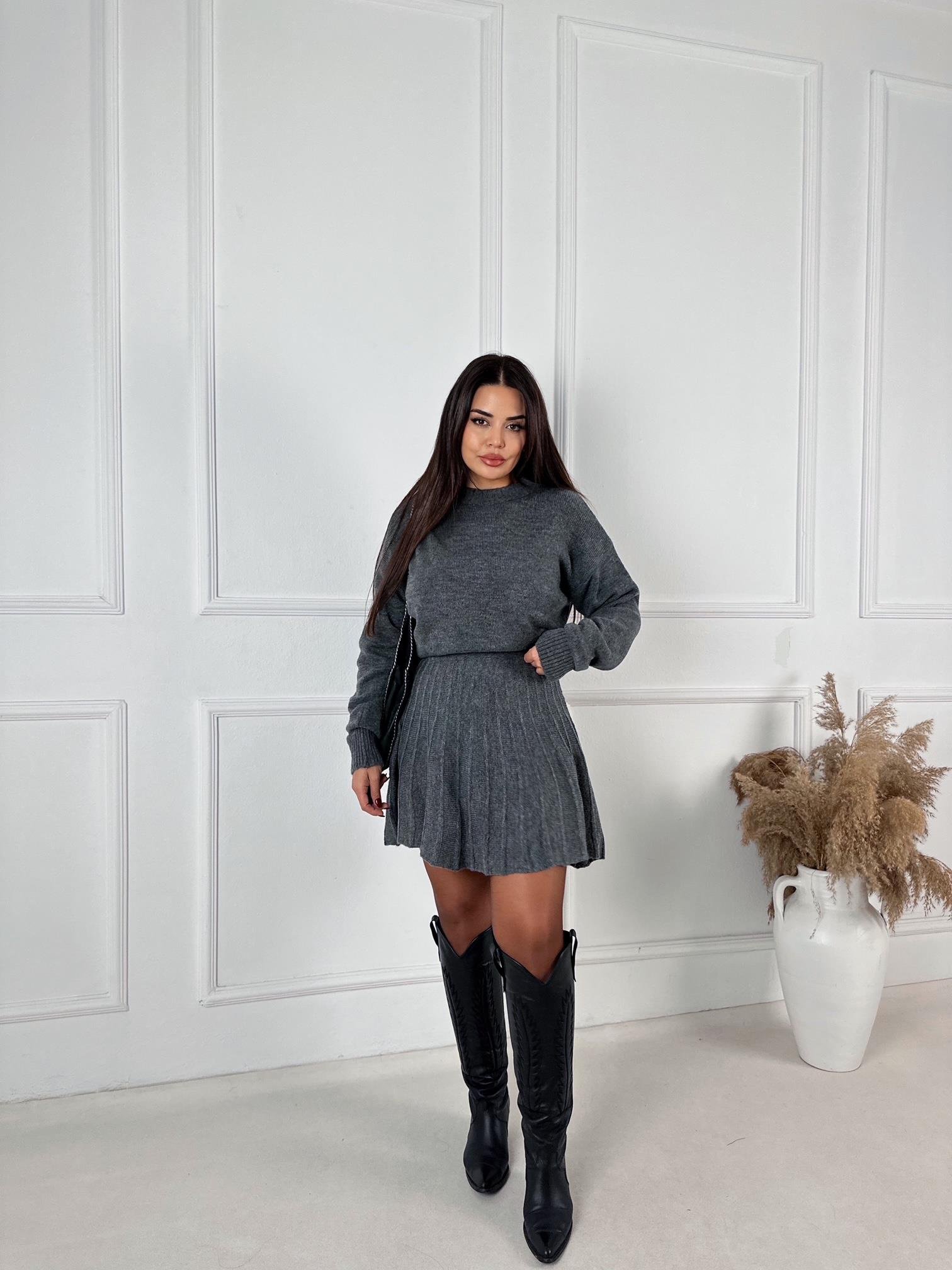 Lüks Kalite Antrasit Kazak Pileli Etek Triko Takım | Nora Butik